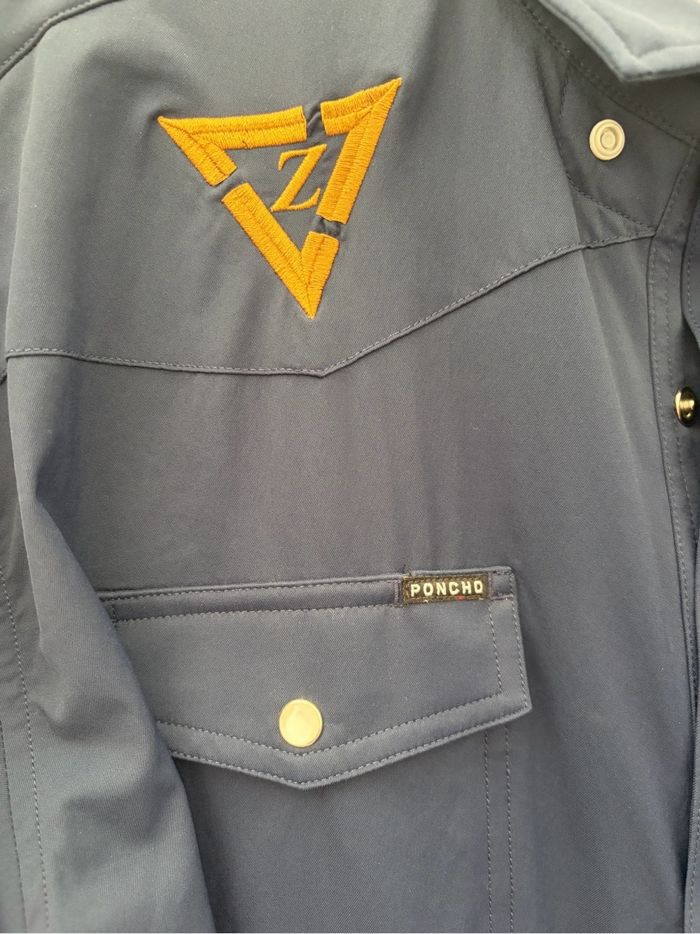 Poncho Men's Casual Button-Down Shirt in Navy - Picture 3 of 6